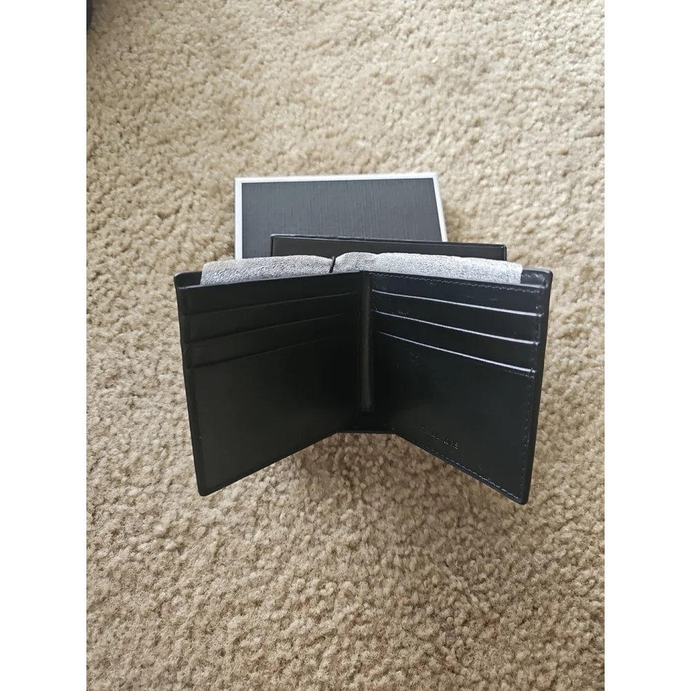 Michael Kors Black Leather Jet Set Slim Bifold Wallet